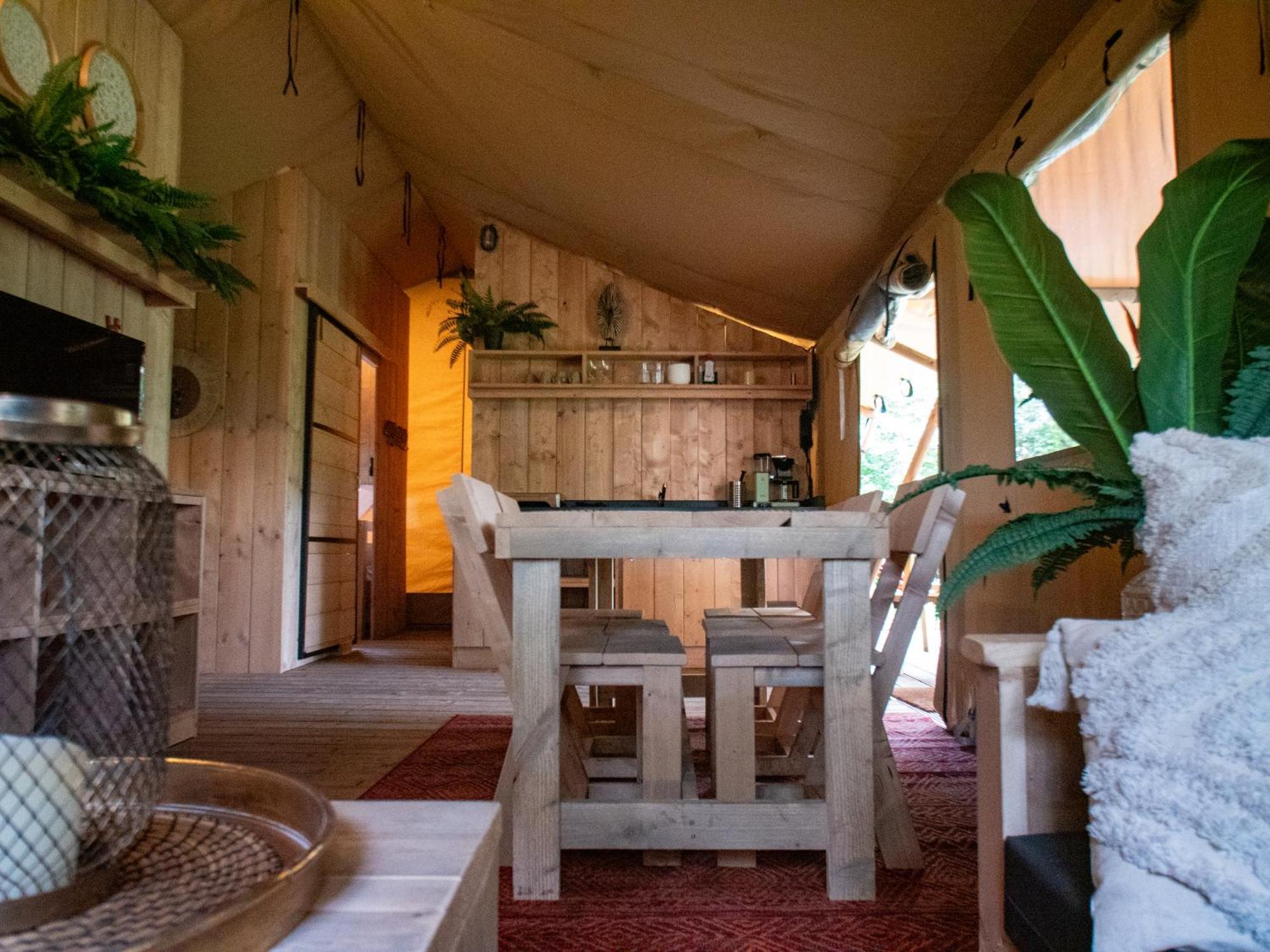 Ecolodges De Dreef غينيسَّ المظهر الخارجي الصورة